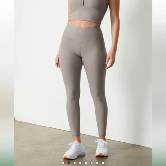 YPB Gray Leggings - Picture 1 of 4